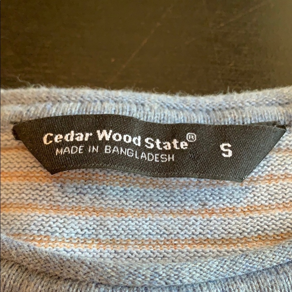 Sweater Small - Picture 2 of 2
